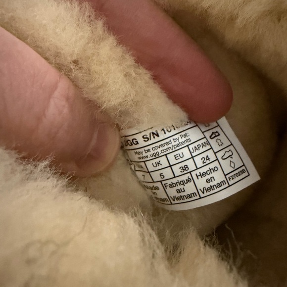 UGG TALL new - Picture 4 of 4